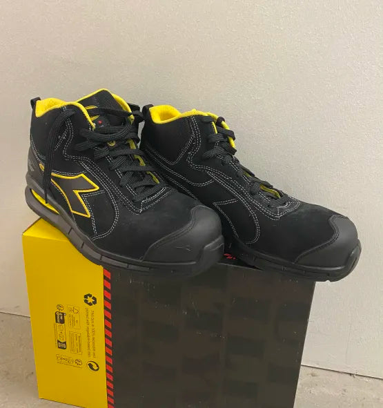 Chaussures de sécurité / Sicherheitsschuhe